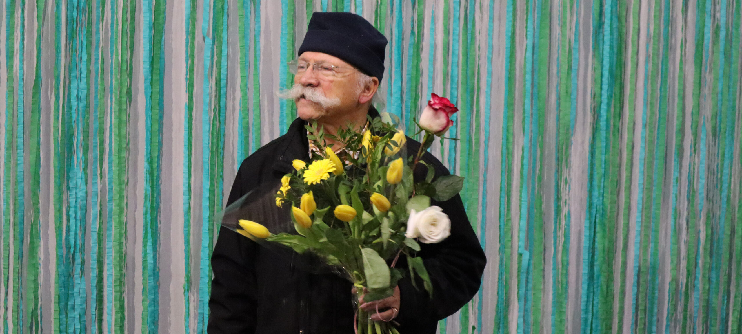 15 grudnia 2025r. w Galerii ZPAP Okręgu Toruńskiego o godzinie 15:12 miał miejsce wernisaż wystawy upraw symbolicznych Wiesława Smużnego